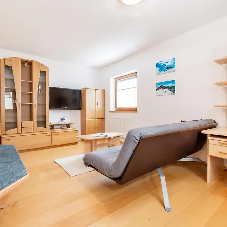 Apartment Marlenka *